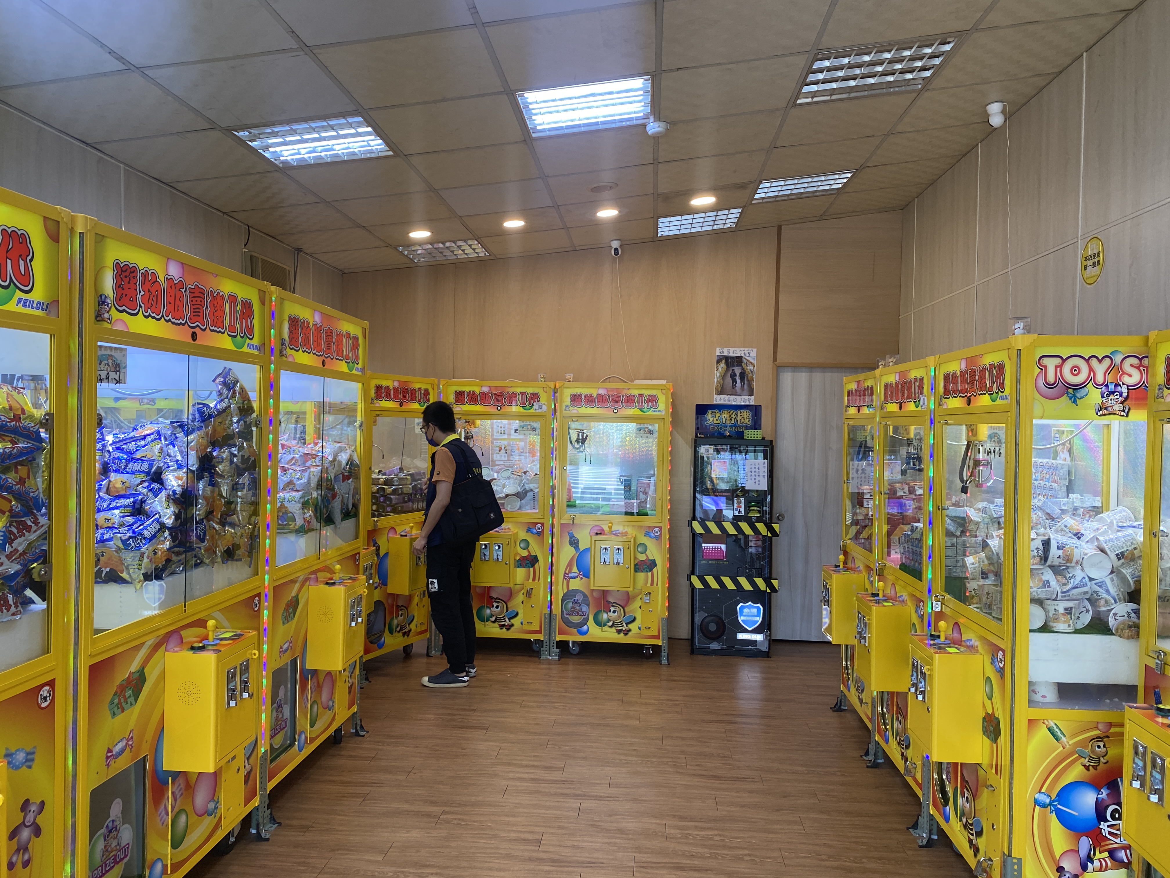 夾娃娃機販售食品多樣性